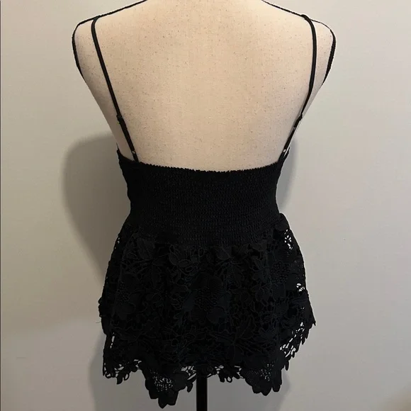 Kismet Black Textured Fabric Lace Top Camisole Y2K Smocked Back - Picture 4 of 8